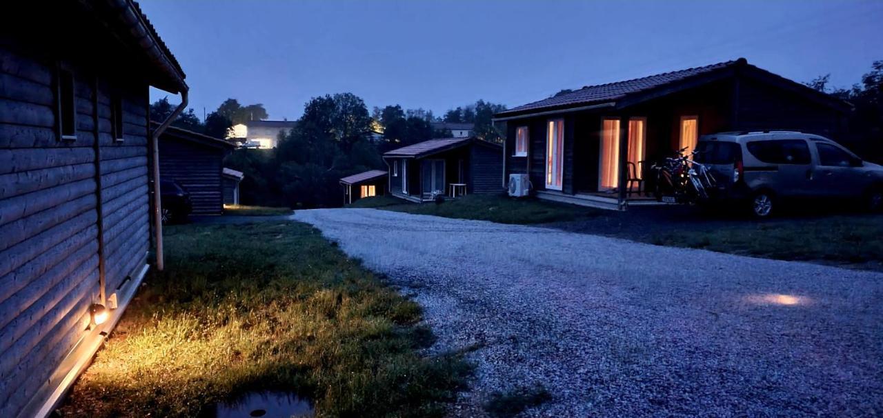 Les Chalets D Hermine Montredon-Labessonnié Eksteriør bilde