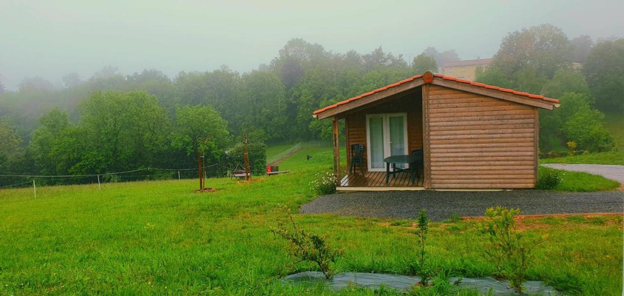 Les Chalets D Hermine Montredon-Labessonnié Eksteriør bilde